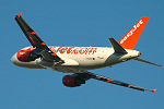 Photo of easyJet Airbus A319-111 G-EZEV (cn 2289) at London Stansted Airport (STN) on 12th September 2005