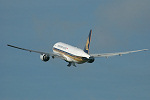 Photo of Singapore Airlines Boeing 777-212ER 9V-SVE (cn 30870/374) at Manchester Ringway Airport (MAN) on 19th September 2005