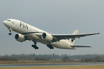 Photo of Pakistan International Airways Airbus A320-231 AP-BGJ