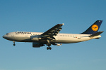 Photo of Lufthansa Airbus A300B4-605R D-AIAZ (cn 701) at London Heathrow Airport (LHR) on 9th February 2006