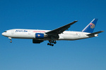 Photo of EgyptAir Boeing 777-266ER SU-GBP (cn 28423/071) at London Heathrow Airport (LHR) on 9th February 2006