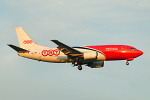 Photo of TNT Boeing 737-301F OO-TND (cn 23515/1355) at London Stansted Airport (STN) on 11th June 2006