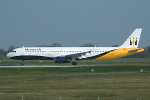 Photo of Monarch Airlines Boeing 757-21K G-OZBL